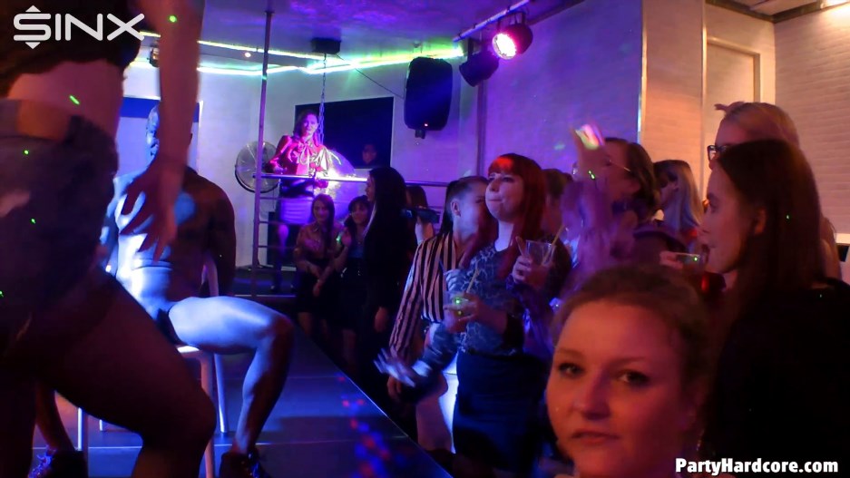 Party Hardcore Gone Crazy Vol. 44 Part 2 - Cam 4